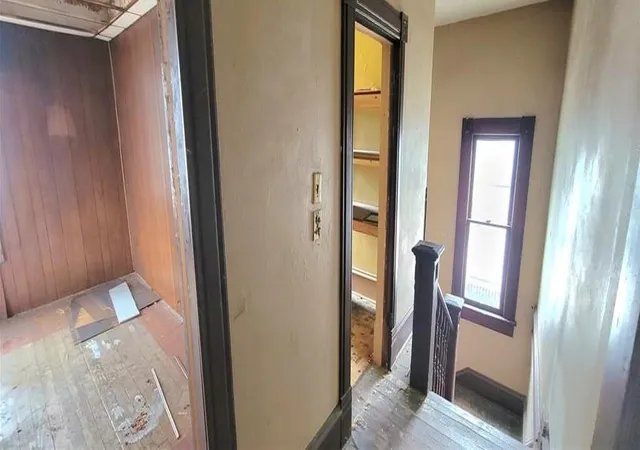 Photo 3 of Single family home for sale at 519 W Elm St, Chanute, KS 66720 | MLS# 2633658 | Listing updated on 2026-07-28