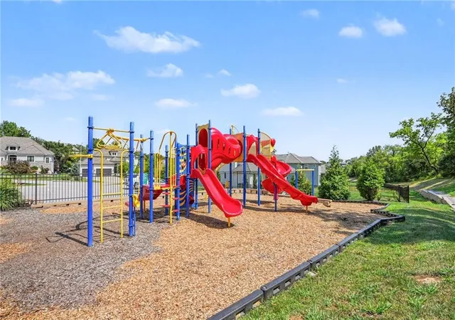 Photo 43 of Single family home for sale at 5950 N Saline Ave, Kansas City, MO 64151 | MLS# 2633670 | Listing updated on 2026-08-29