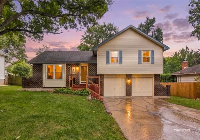 Photo 1 of Single family home for sale at 817 E Cothrell St, Olathe, KS 66061 | MLS# 2633679 | Listing updated on 2026-10-02