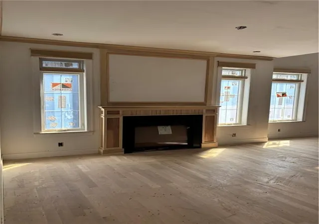 Photo 4 of Single family home for sale at 4001 W 67th Street, Prairie Village, KS 66208 | MLS# 2633683 | Listing updated on 2026-09-02