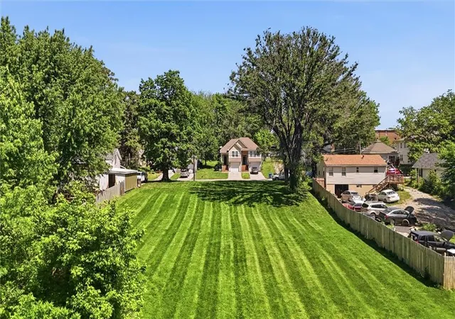 Photo 1 of Land for sale at 1013 W Linden Ave, Independence, MO 64052 | MLS# 2633693 | Listing updated on 2026-08-16