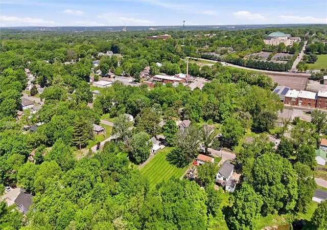 Photo 4 of Land for sale at 1013 W Linden Ave, Independence, MO 64052 | MLS# 2633693 | Listing updated on 2026-08-16