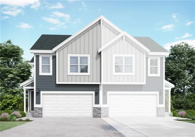 1st image of 1433 S 4th Street E, Louisburg, KS 66053 | MLS# 2633697