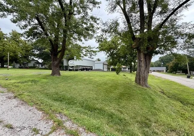 Photo 1 of Land for sale at 401 N Kenyon St, Albany, MO 64402 | MLS# 2633704 | Listing updated on 2026-07-27