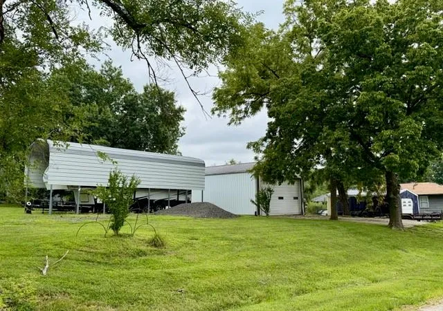 Photo 4 of Land for sale at 401 N Kenyon St, Albany, MO 64402 | MLS# 2633704 | Listing updated on 2026-07-27