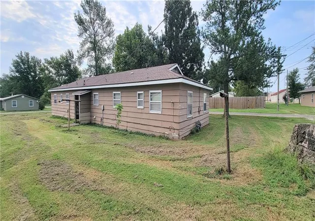3rd image of 140 E Church N/A, Moran, KS 66755 | MLS# 2633717