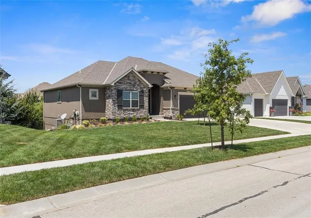 Photo 3 of Single family home for sale at 19700 Norton St, Spring Hill, KS 66083 | MLS# 2633720 | Listing updated on 2026-08-16