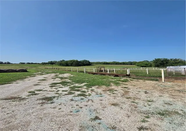 39th image of 375th St, Osawatomie, KS 66064 | MLS# 2633728