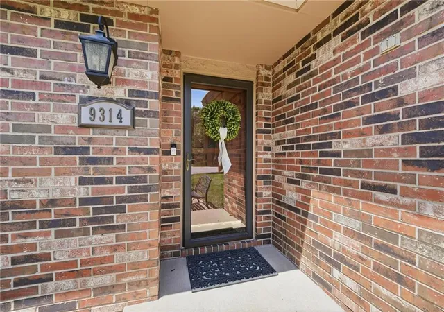 Photo 3 of Sale Pending at 9314 W 117th Street, Overland Park, KS 66210 | MLS# 2633730 | Listing updated on 2026-08-06