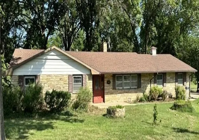 3rd image of 1015 E Quincy N/A, Pittsburg, KS 66762 | MLS# 2633732