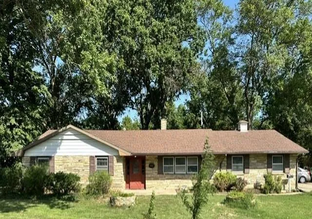 4th image of 1015 E Quincy N/A, Pittsburg, KS 66762 | MLS# 2633732