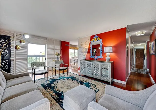 Photo 3 of Sale Pending at 2510 Grand Blvd #903, Kansas City, MO 64108 | MLS# 2633746 | Listing updated on 2026-09-01