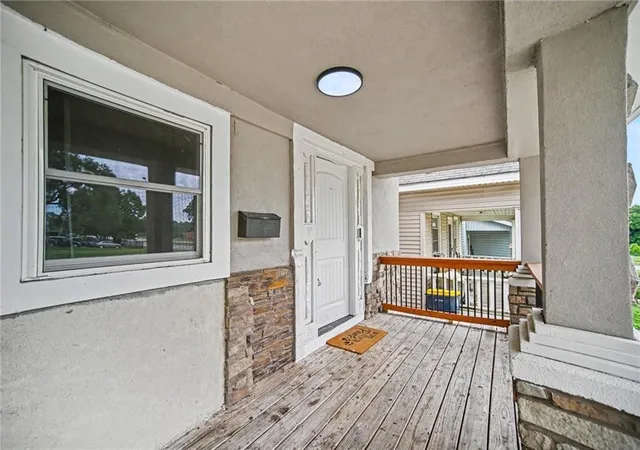 Photo 3 of Single family home for sale at 1911 N Allis St, Kansas City, KS 66101 | MLS# 2633749 | Listing updated on 2026-08-04
