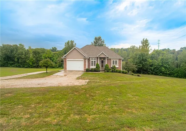1st image of 20009 Clinton County Line Rd, Holt, MO 64048 | MLS# 2633759