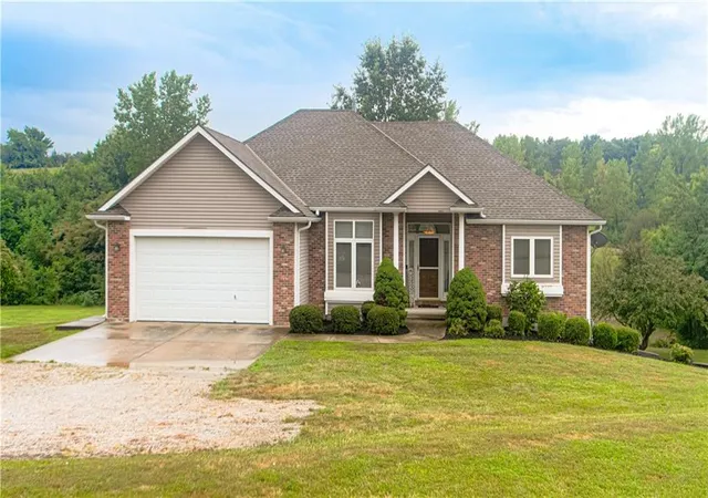 2nd image of 20009 Clinton County Line Rd, Holt, MO 64048 | MLS# 2633759