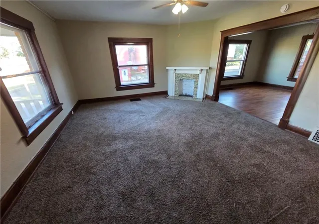 Photo 3 of Single family home for sale at 113 N 17th Street, St Joseph, MO 64501 | MLS# 2633772 | Listing updated on 2026-10-07