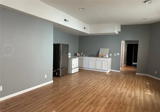 1st image of 1618 1620 S Eleventh St, Saint Joseph, MO 64503 | MLS# 2633773