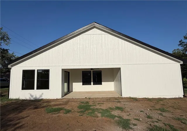 26th image of 810 N Water St, Butler, MO 64730 | MLS# 2633799