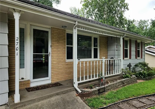 Photo 3 of Sale Pending at 2701 S Maybrook Ave, Independence, MO 64057 | MLS# 2633808 | Listing updated on 2026-09-03