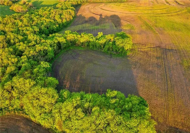 Photo 1 of Land for sale at Tbd Key Ave, Gallatin, MO 64640 | MLS# 2633809 | Listing updated on 2026-09-01