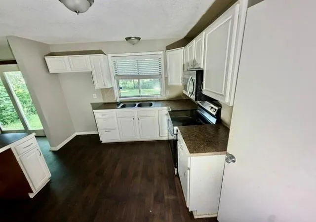 Photo 3 of Single family home for sale at 7906 E 93rd Street, Kansas City, MO 64138 | MLS# 2633818 | Listing updated on 2026-08-11