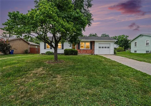 Photo 1 of Single family home for sale at 3110 NE 66th Street, Kansas City, MO 64119 | MLS# 2633819 | Listing updated on 2026-10-31
