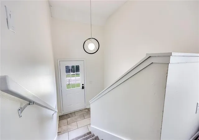 2nd image of 3412 Augusta Dr, Lawrence, KS 66047 | MLS# 2633833