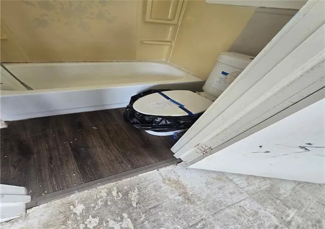 Photo 4 of Single family home for sale at 809 W Lexington St, Richmond, MO 64085 | MLS# 2633839 | Listing updated on 2026-07-29