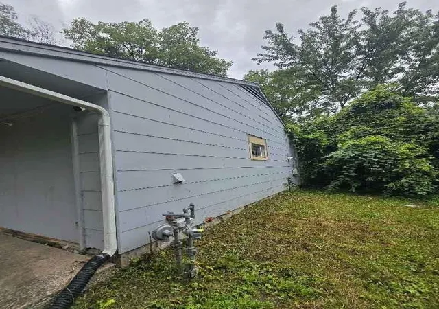 Photo 4 of Single family home for sale at 7703 E 108 Terrace, Kansas City, MO 64134 | MLS# 2633841 | Listing updated on 2026-08-27