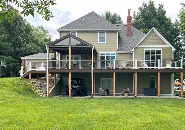 4th image of 2350 River Ridge Rd, Saint Joseph, MO 64507 | MLS# 2633843
