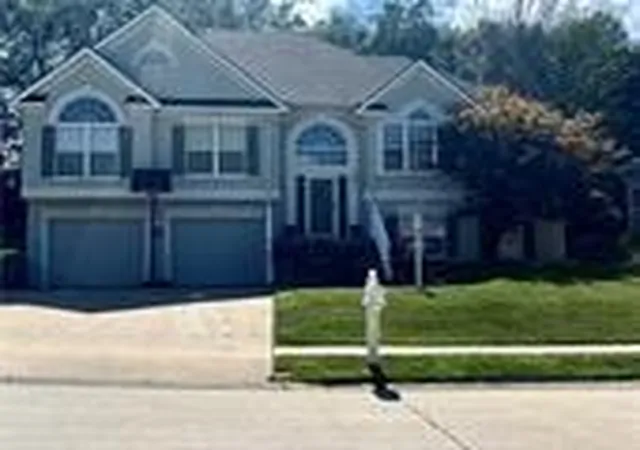 Photo 2 of Single family home for sale at 4406 Windsor Ct, Saint Joseph, MO 64506 | MLS# 2633847 | Listing updated on 2026-08-26