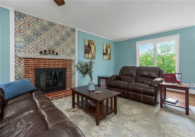 Photo 2 of Single family home for sale at 170 W Terrace Trl St, Lake Quivira, KS 66217 | MLS# 2633849 | Listing updated on 2026-09-06