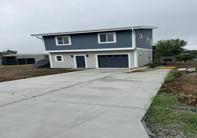 Photo 3 of Single family home for sale at 112 Admiral Dr, Gallatin, MO 64640 | MLS# 2633859 | Listing updated on 2026-08-25