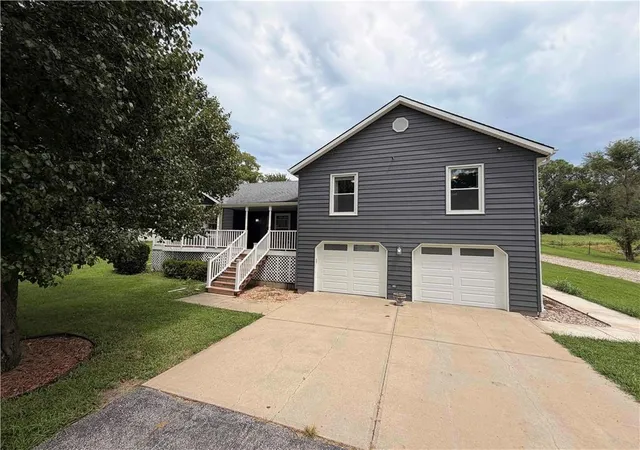 1st image of 3135 N 131 St St, Kansas City, KS 66109 | MLS# 2633864