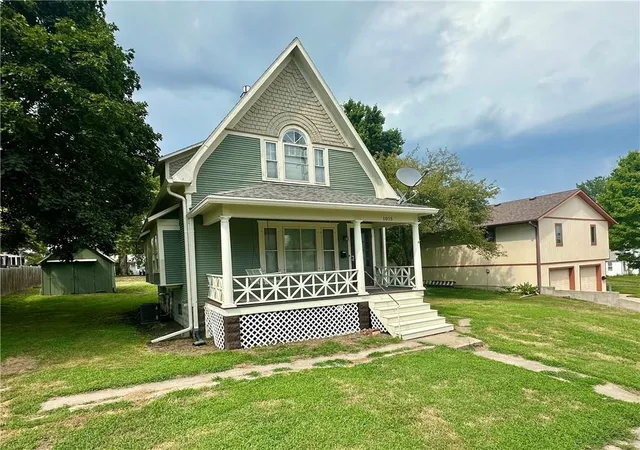 1st image of 1015 E 2nd St, Maryville, MO 64468 | MLS# 2633875