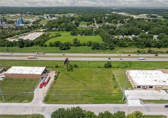 Photo 5 of Land for sale at 3702 S Leonard Rd, Saint Joseph, MO 64503 | MLS# 2633879 | Listing updated on 2026-07-28