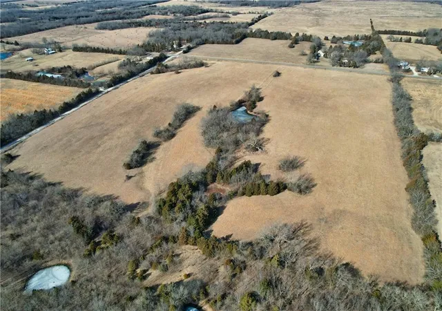 Photo 3 of Land for sale at 255th & Valley Rd, Fulton, KS 66738 | MLS# 2633882 | Listing updated on 2026-09-08