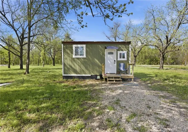 5th image of 74 3Rd St, Moran, KS 66755 | MLS# 2633888