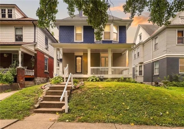 1st image of 2833 Peery Ave, Kansas City, MO 64127 | MLS# 2633895
