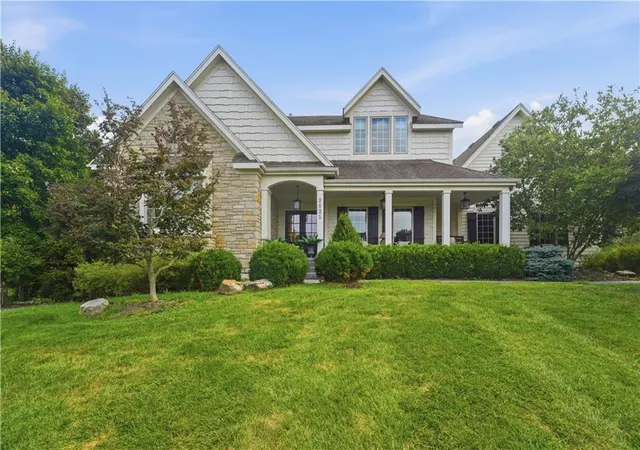 1st image of 3835 N 180th Ter, Stilwell, KS 66085 | MLS# 2633901