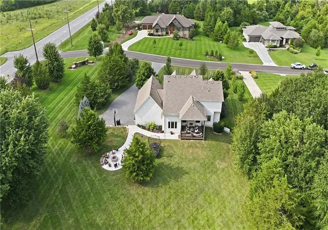 51st image of 3835 N 180th Ter, Stilwell, KS 66085 | MLS# 2633901