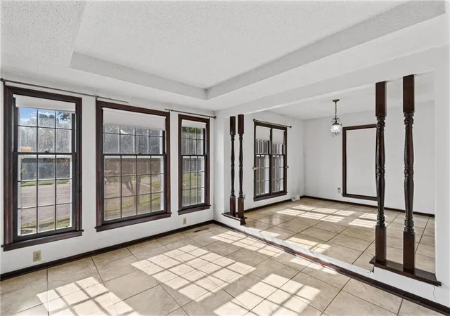 Photo 4 of Single family home for sale at 10530 Wedd St, Overland Park, KS 66212 | MLS# 2633911 | Listing updated on 2026-09-01