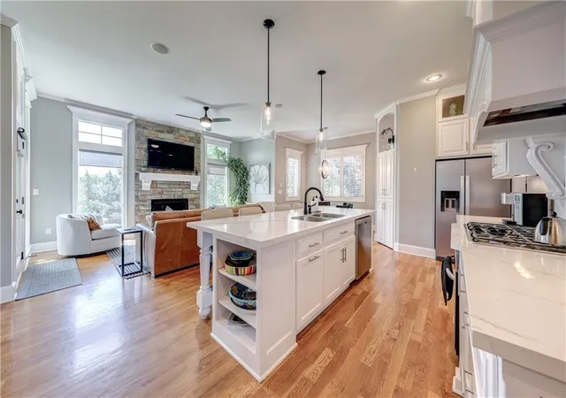 3rd image of 11515 W 165Th Ter, Overland Park, KS 66221 | MLS# 2633913