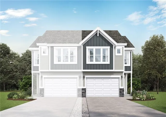 1st image of 1412 S 4th St E, Louisburg, KS 66053 | MLS# 2633928