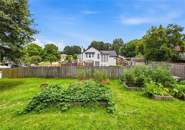 32nd image of 813 Sw Foxtail Dr, Grain Valley, MO 64029 | MLS# 2633978