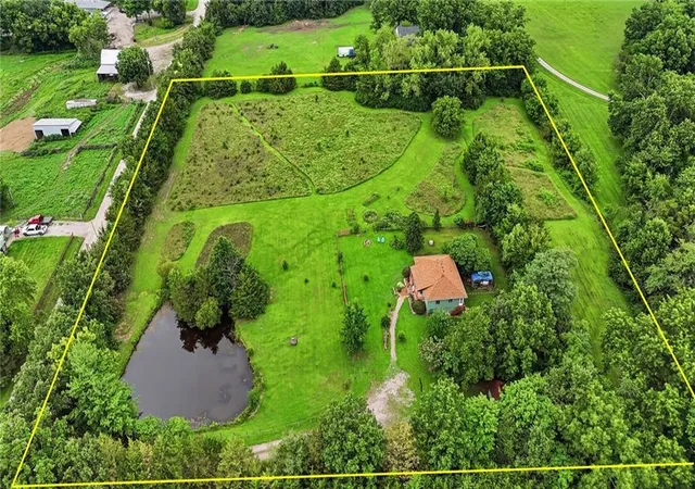 73rd image of 19211 S Beattie Rd, Pleasant Hill, MO 64080 | MLS# 2633995