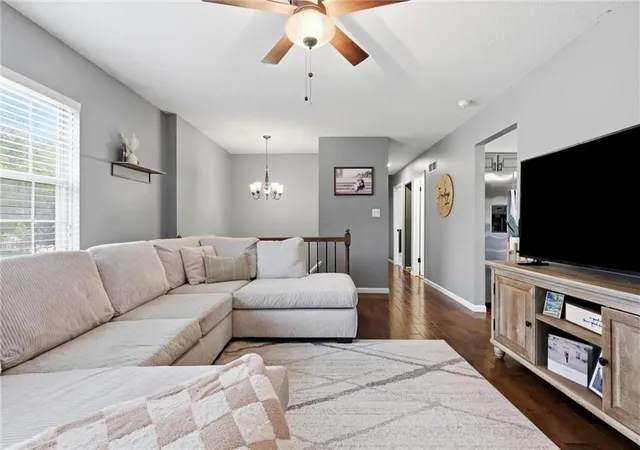 5th image of 1729 W Normandy Dr, Olathe, KS 66061 | MLS# 2634008