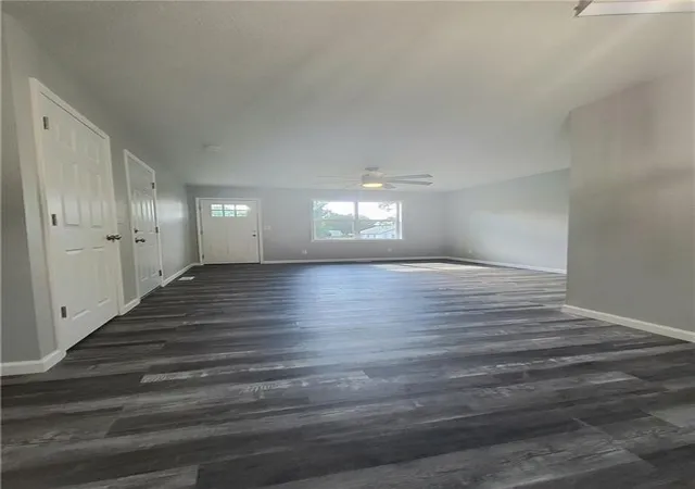 Photo 4 of Single family home for sale at 309 Wellington St, Richmond, MO 64085 | MLS# 2634034 | Listing updated on 2026-10-02