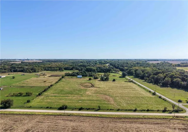 Photo 3 of Land for sale at 2040 Ne 280th Street, Lathrop, MO 64465 | MLS# 2634037 | Listing updated on 2026-10-14
