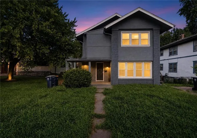 1st image of 311 Van Brunt Blvd, Kansas City, MO 64124 | MLS# 2634061